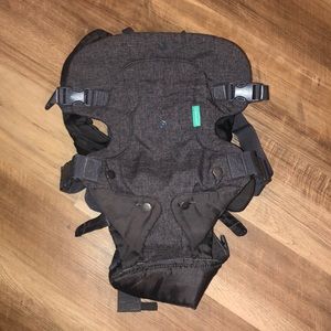 Infantino Baby Carrier